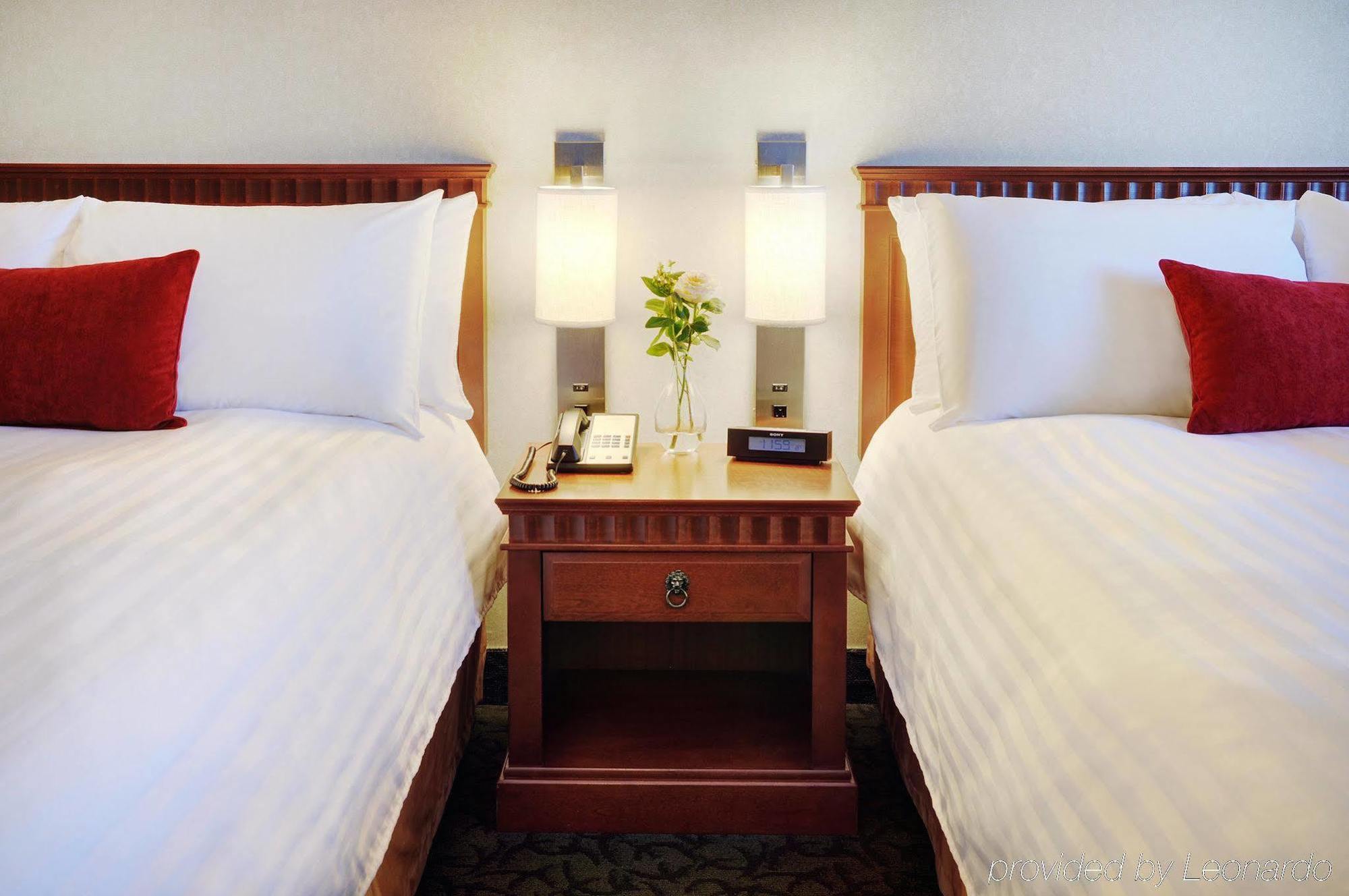 Travelway Inn Sudbury Kültér fotó