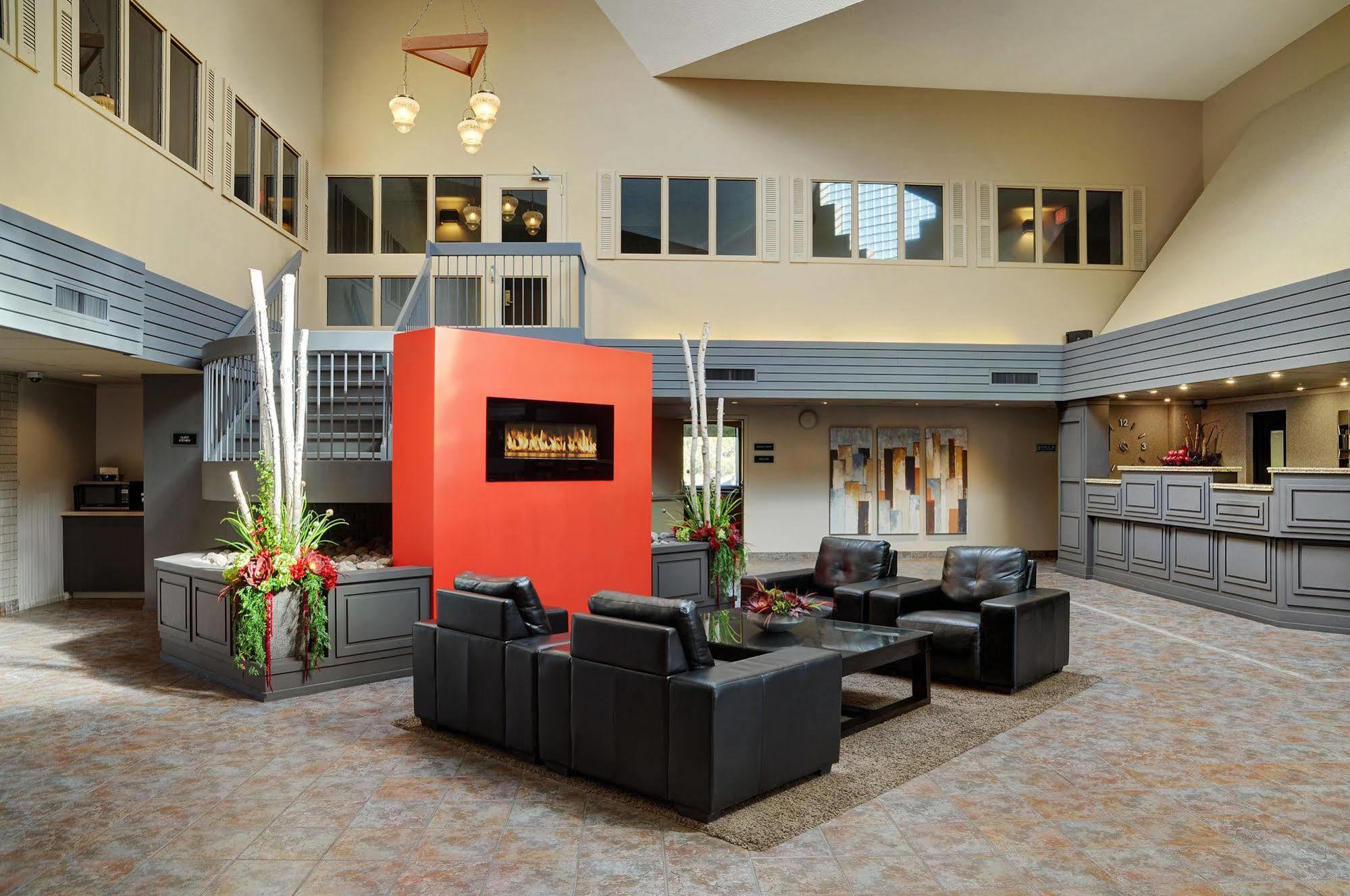 Travelway Inn Sudbury Kültér fotó